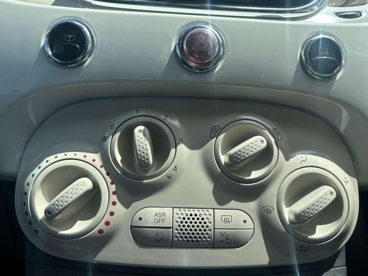 Used Fiat 500 2016 for sale - 77946177: Photo 32