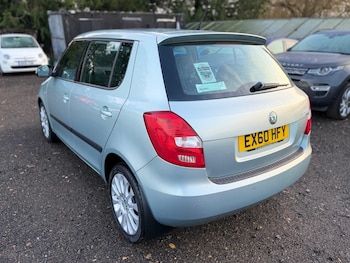 Used Skoda Fabia 2010 for sale - 77029469: Photo