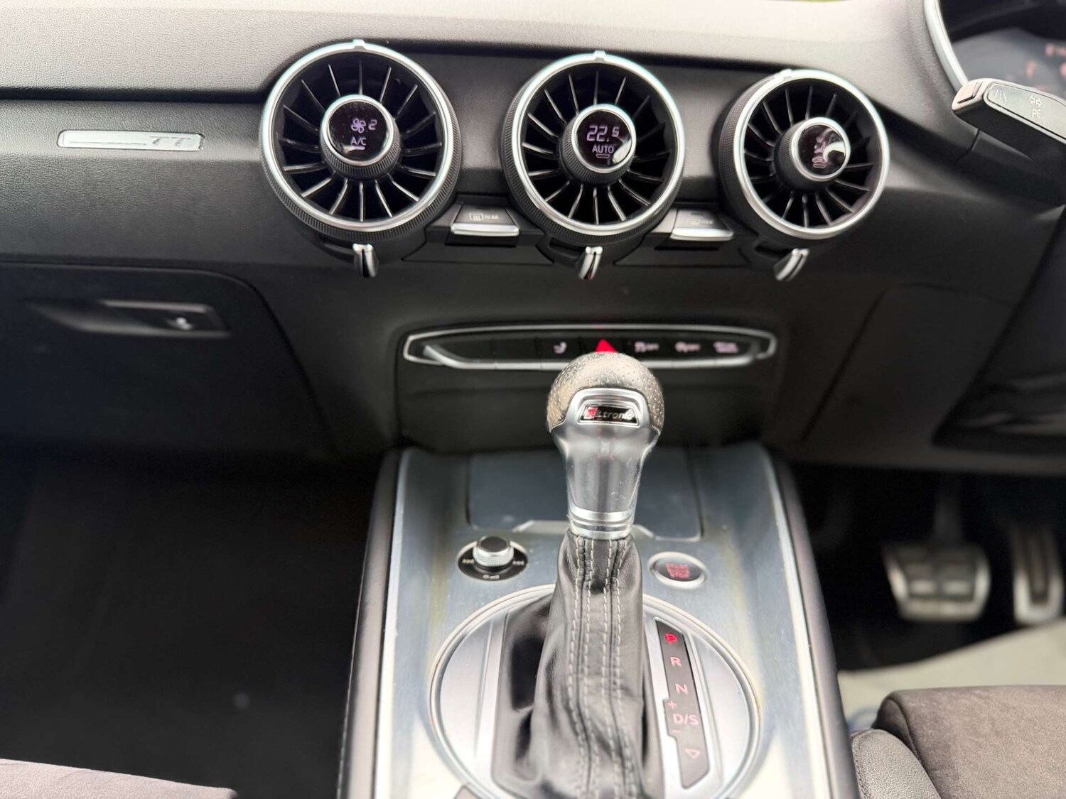 Used Audi TT 2015 for sale - 77946179: Photo 42