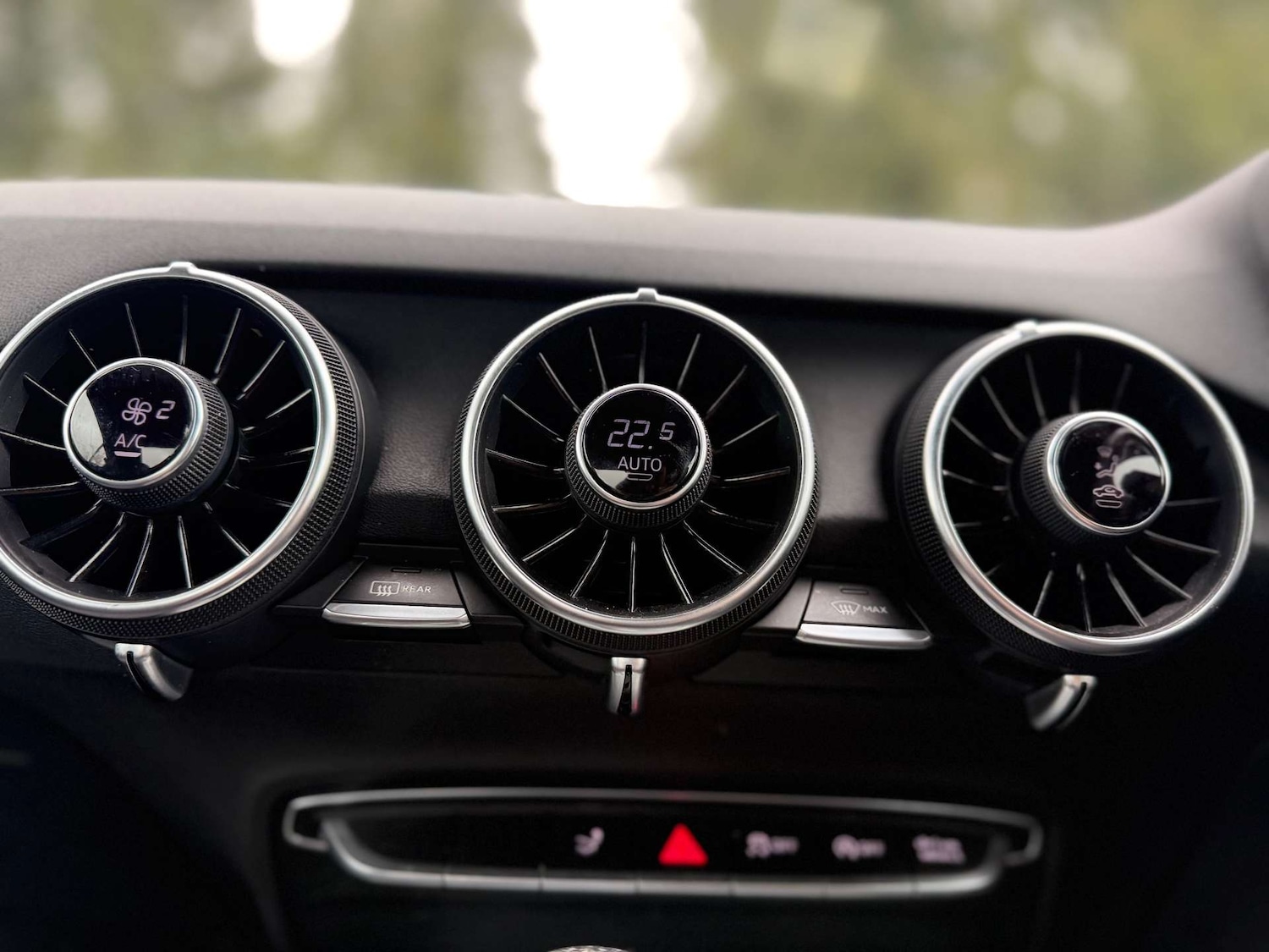 Used Audi TT 2015 for sale - 77946179: Photo 60