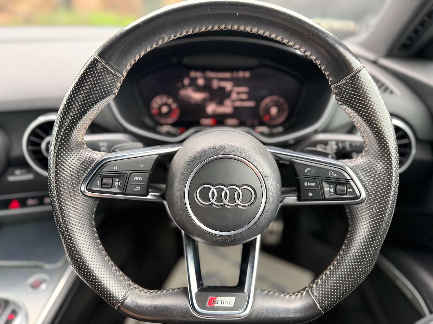 Used Audi TT 2015 for sale - 77946179: Photo 61