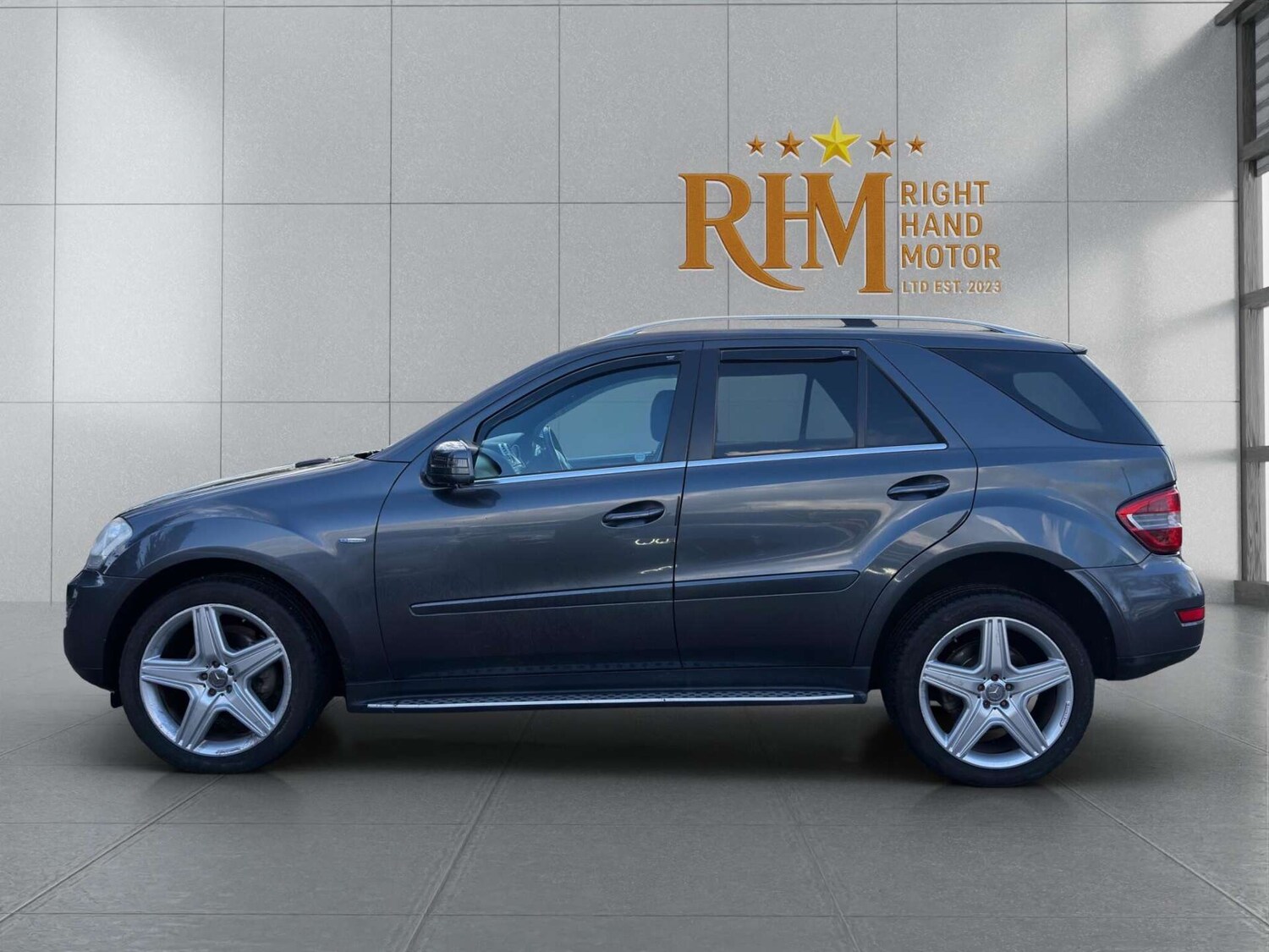 Used Mercedes-Benz M Class 2011 for sale - 77946157: Photo 18