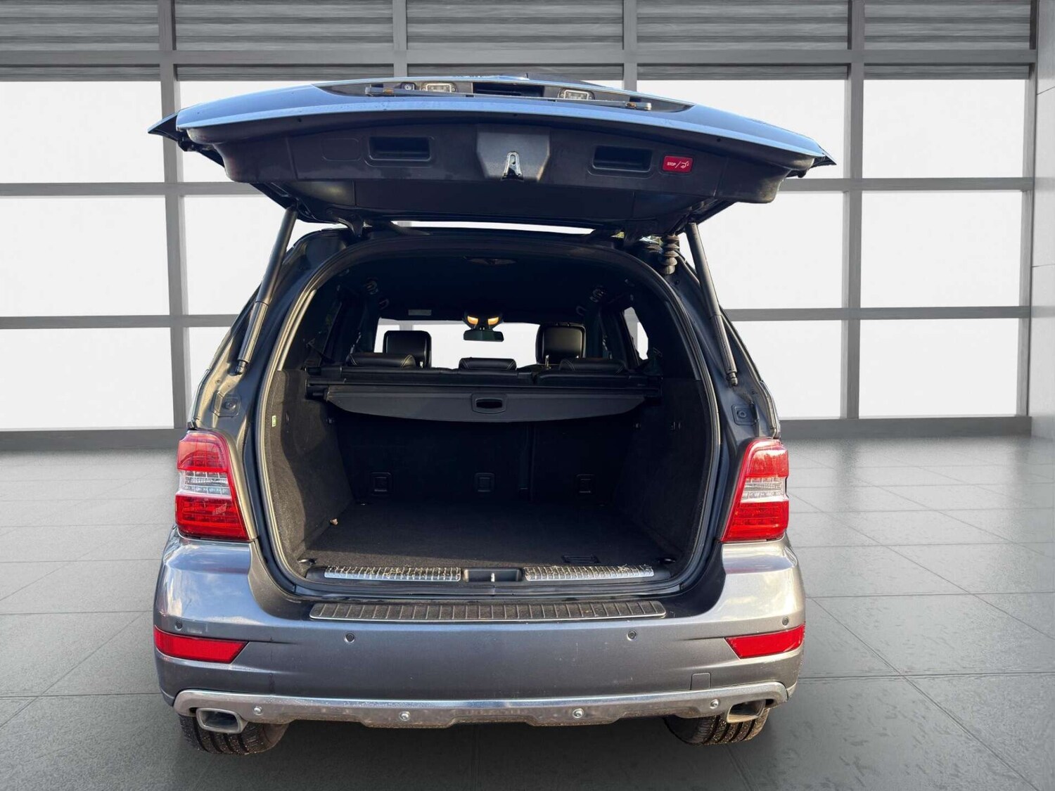 Used Mercedes-Benz M Class 2011 for sale - 77946157: Photo 55