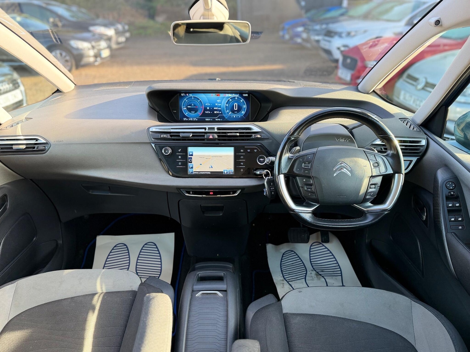 Used Citroen C4 Grand Picasso 2015 for sale - 76936548: Photo 32