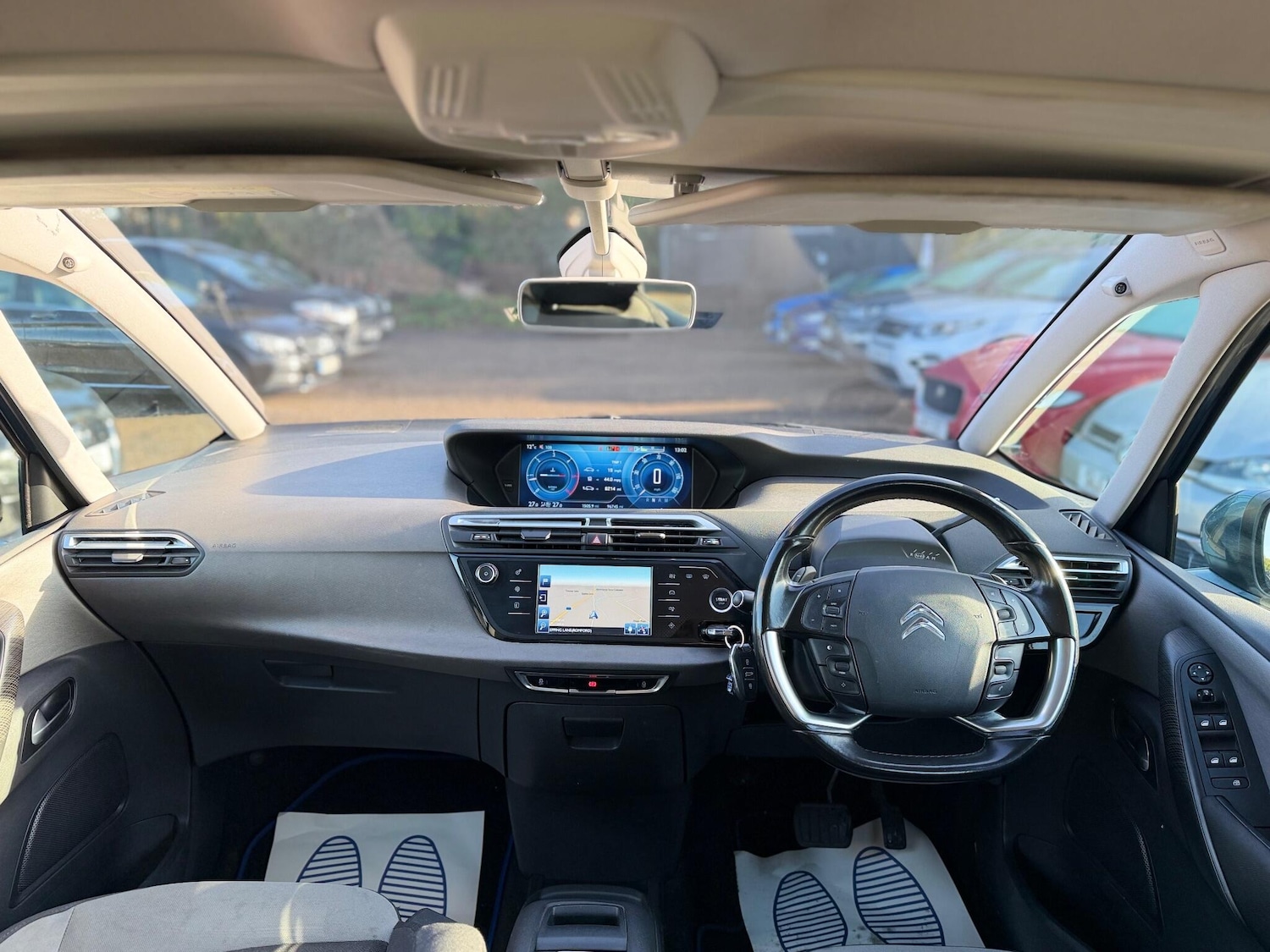 Used Citroen C4 Grand Picasso 2015 for sale - 76936548: Photo 34