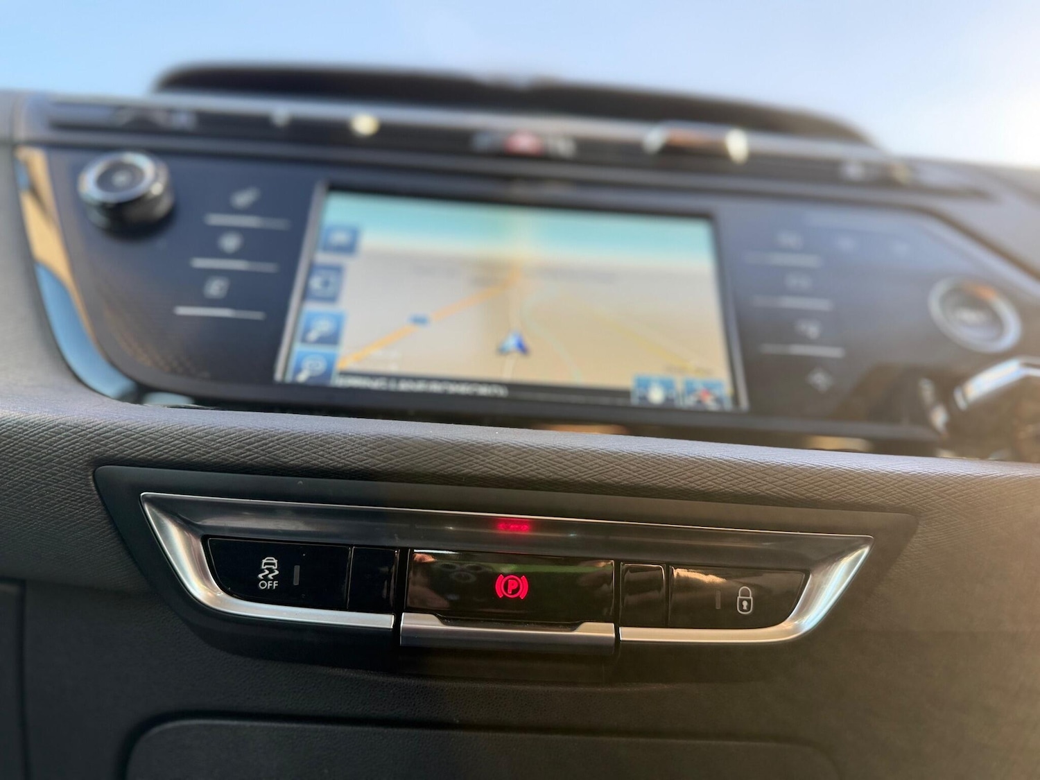 Used Citroen C4 Grand Picasso 2015 for sale - 76936548: Photo 50