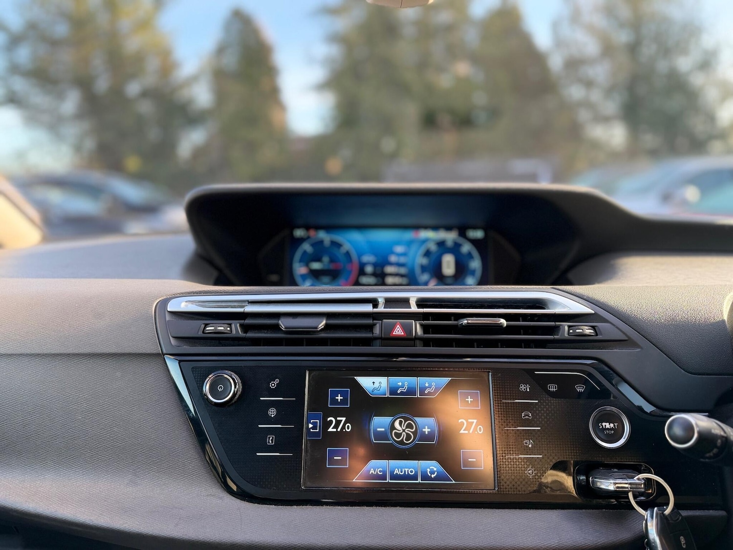 Used Citroen C4 Grand Picasso 2015 for sale - 76936548: Photo 53