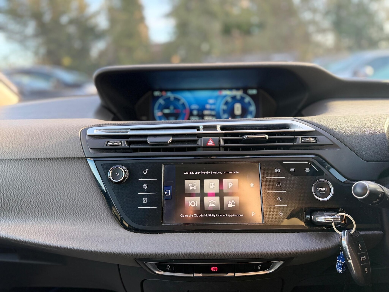 Used Citroen C4 Grand Picasso 2015 for sale - 76936548: Photo 54