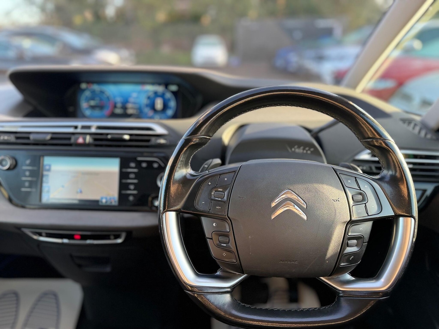 Used Citroen C4 Grand Picasso 2015 for sale - 76936548: Photo 62