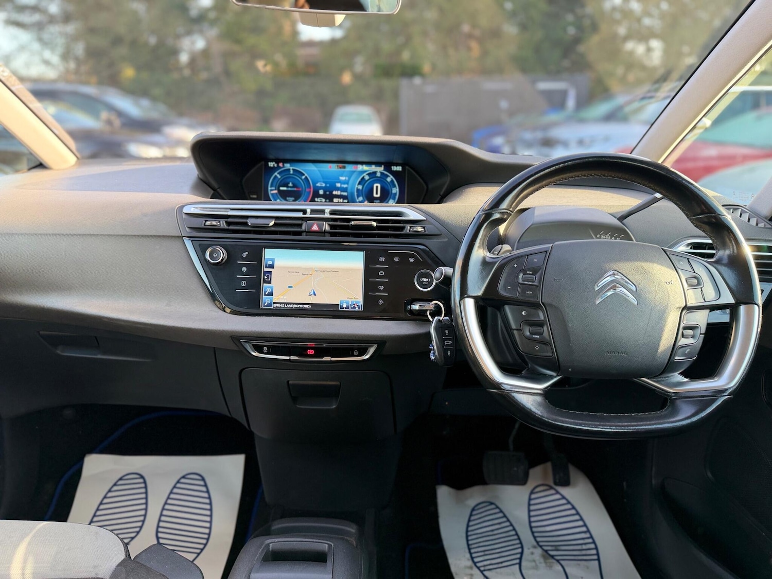 Used Citroen C4 Grand Picasso 2015 for sale - 76936548: Photo 77