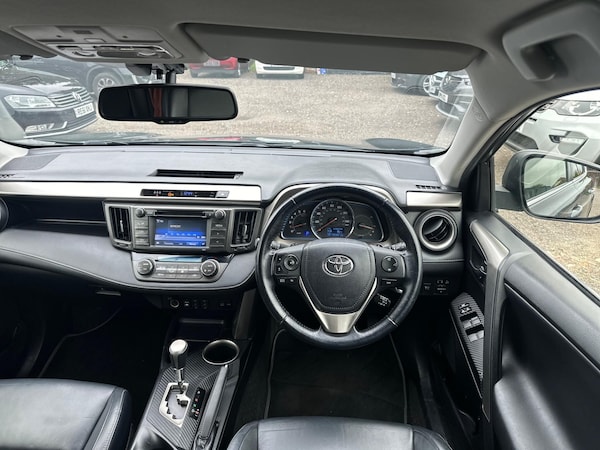 Used Toyota RAV4 2014 for sale - 76200031: Photo 38