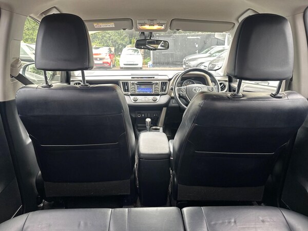 Used Toyota RAV4 2014 for sale - 76200031: Photo 43