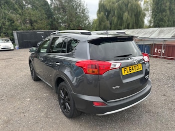 Used Toyota RAV4 2014 for sale - 76200031: Photo 4