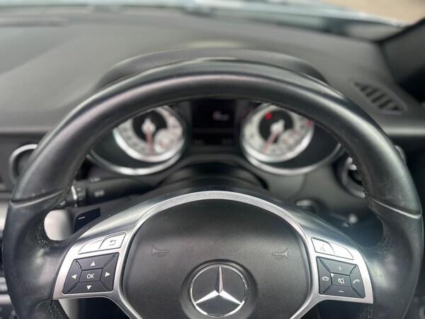 Used Mercedes-Benz SLK 2013 for sale - 75339885: Photo 80
