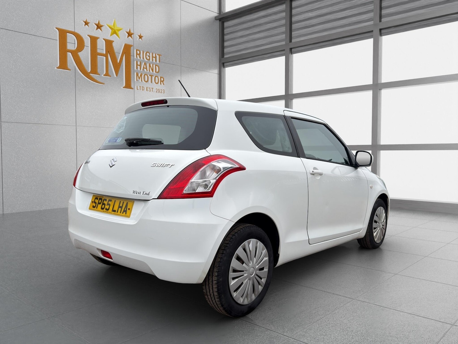 Used Suzuki Swift 2015 for sale - 77799424: Photo 23