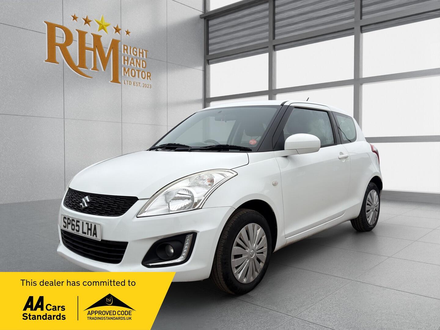 Used Suzuki Swift 2015 for sale - 77799424: Photo 3