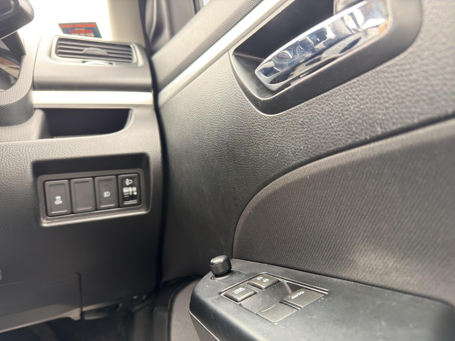 Used Suzuki Swift 2015 for sale - 77799424: Photo 35