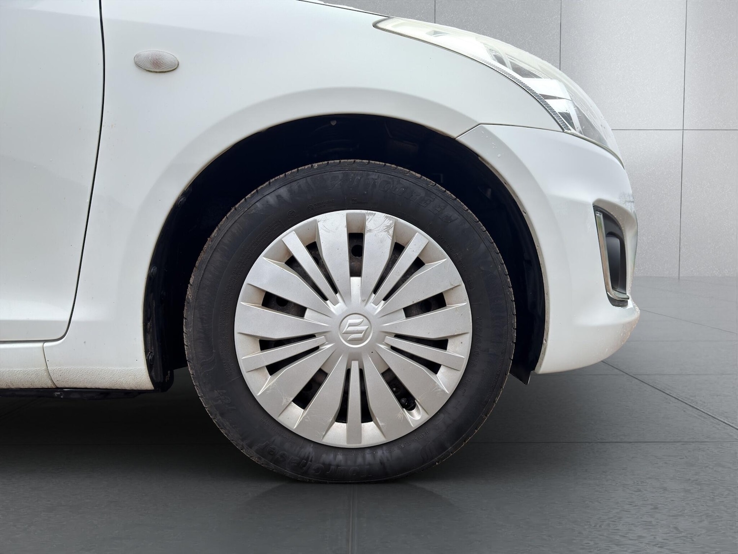 Used Suzuki Swift 2015 for sale - 77799424: Photo 40