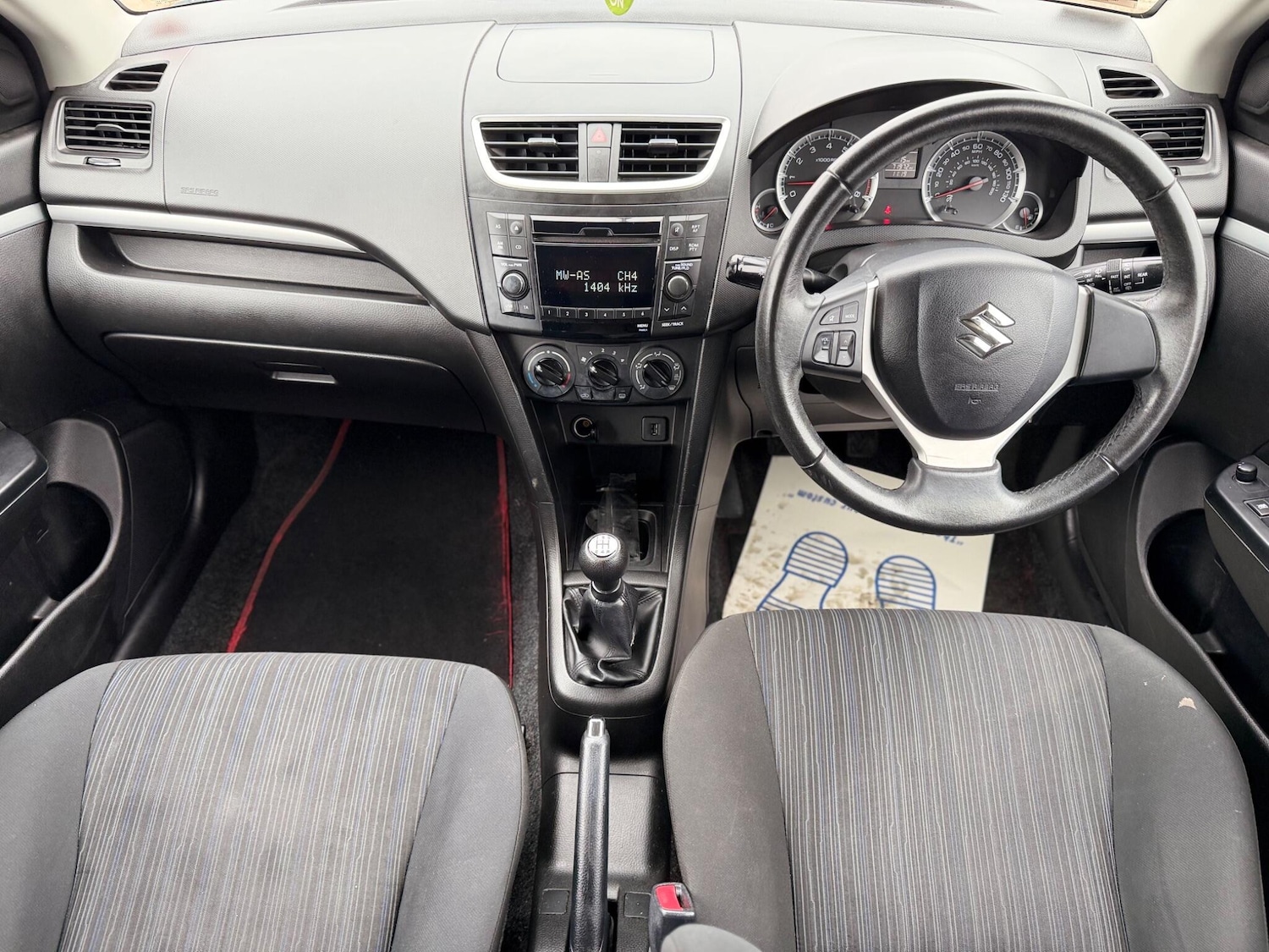 Used Suzuki Swift 2015 for sale - 77799424: Photo 5