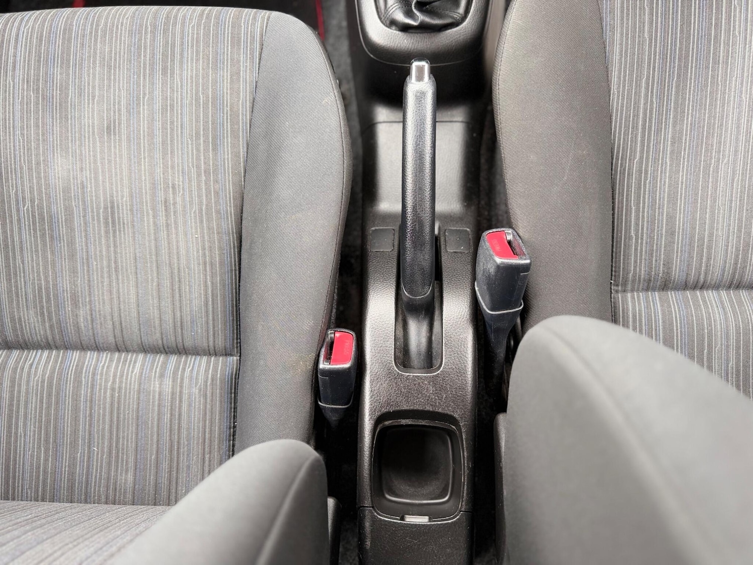 Used Suzuki Swift 2015 for sale - 77799424: Photo 64