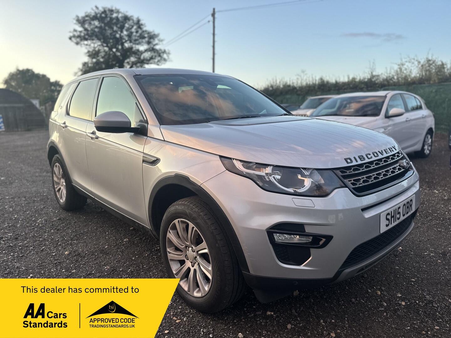 Used Land Rover Discovery Sport 2015 for sale - 76987895: Photo 1
