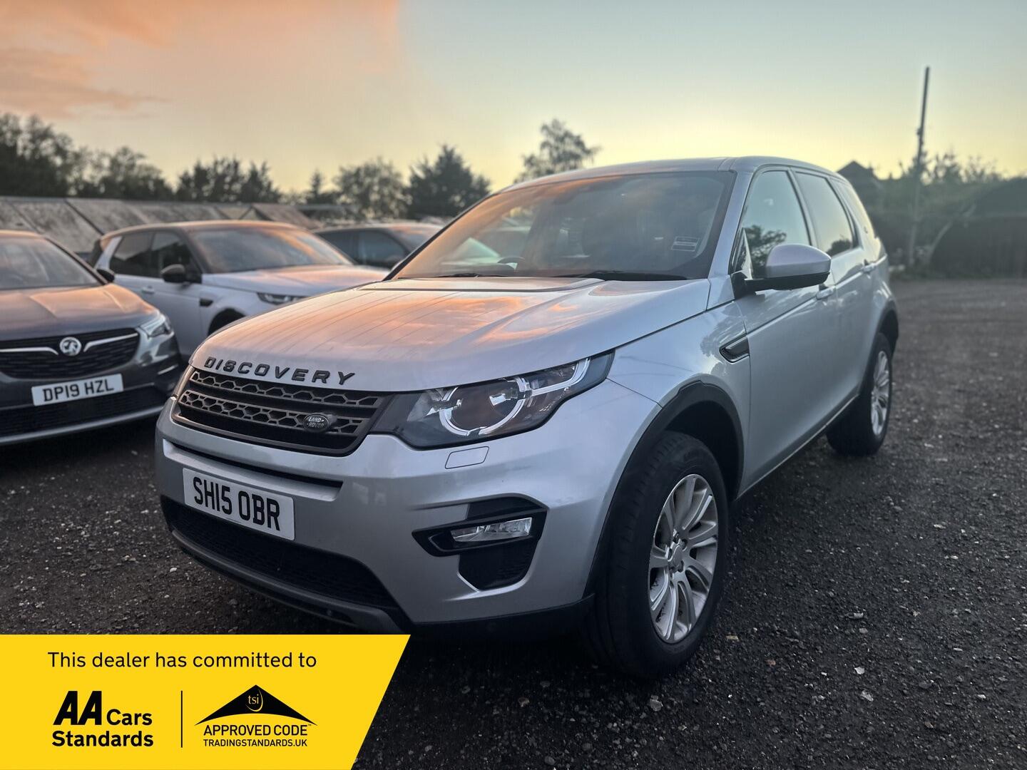 Used Land Rover Discovery Sport 2015 for sale - 76987895: Photo 3