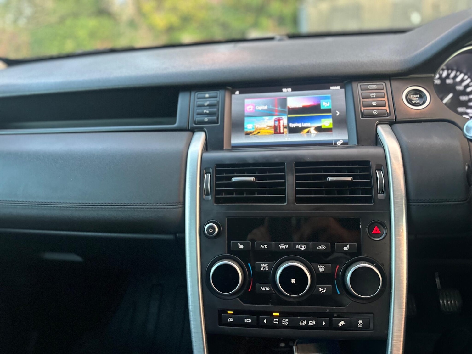 Used Land Rover Discovery Sport 2015 for sale - 76987895: Photo 46