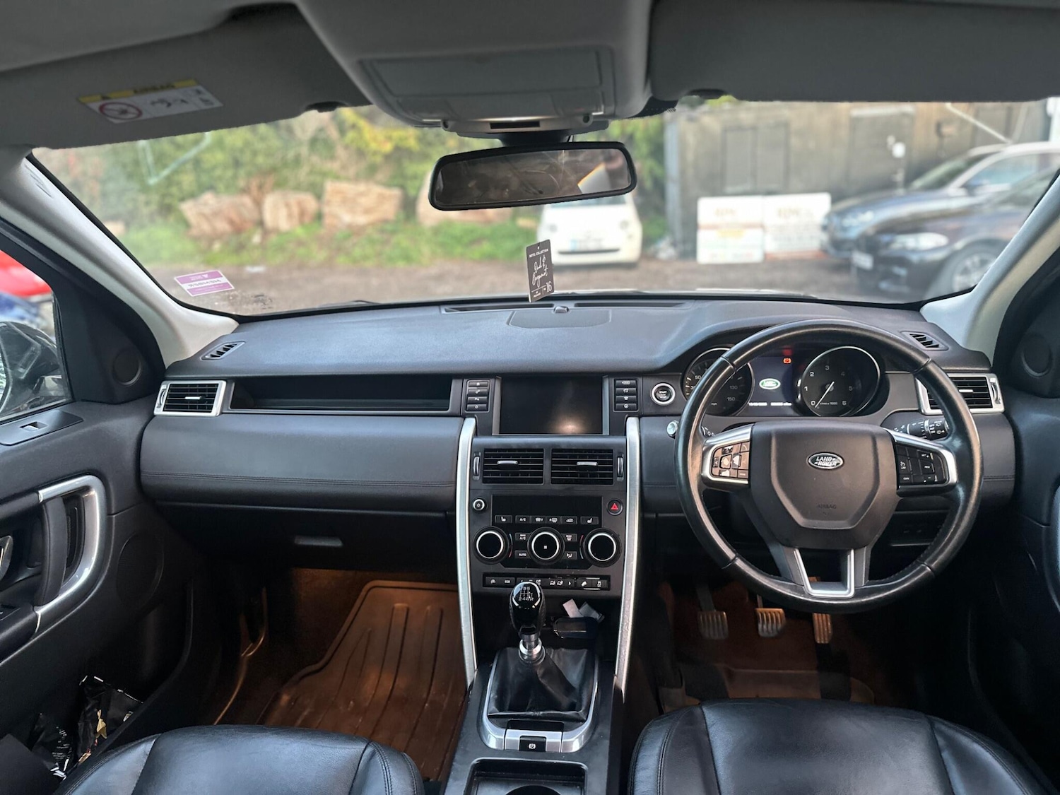 Used Land Rover Discovery Sport 2015 for sale - 76987895: Photo 5