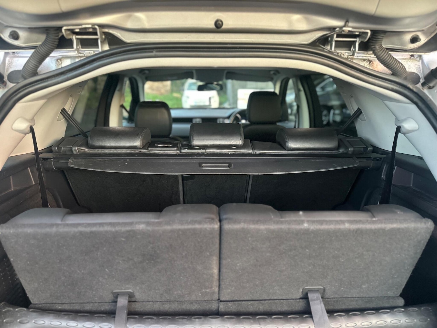 Used Land Rover Discovery Sport 2015 for sale - 76987895: Photo 51