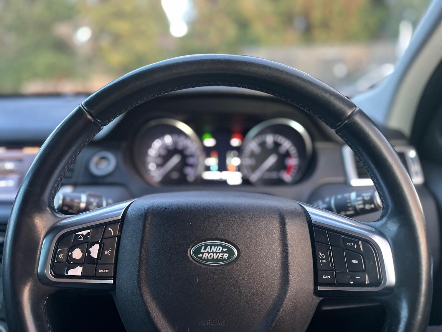 Used Land Rover Discovery Sport 2015 for sale - 76987895: Photo 58