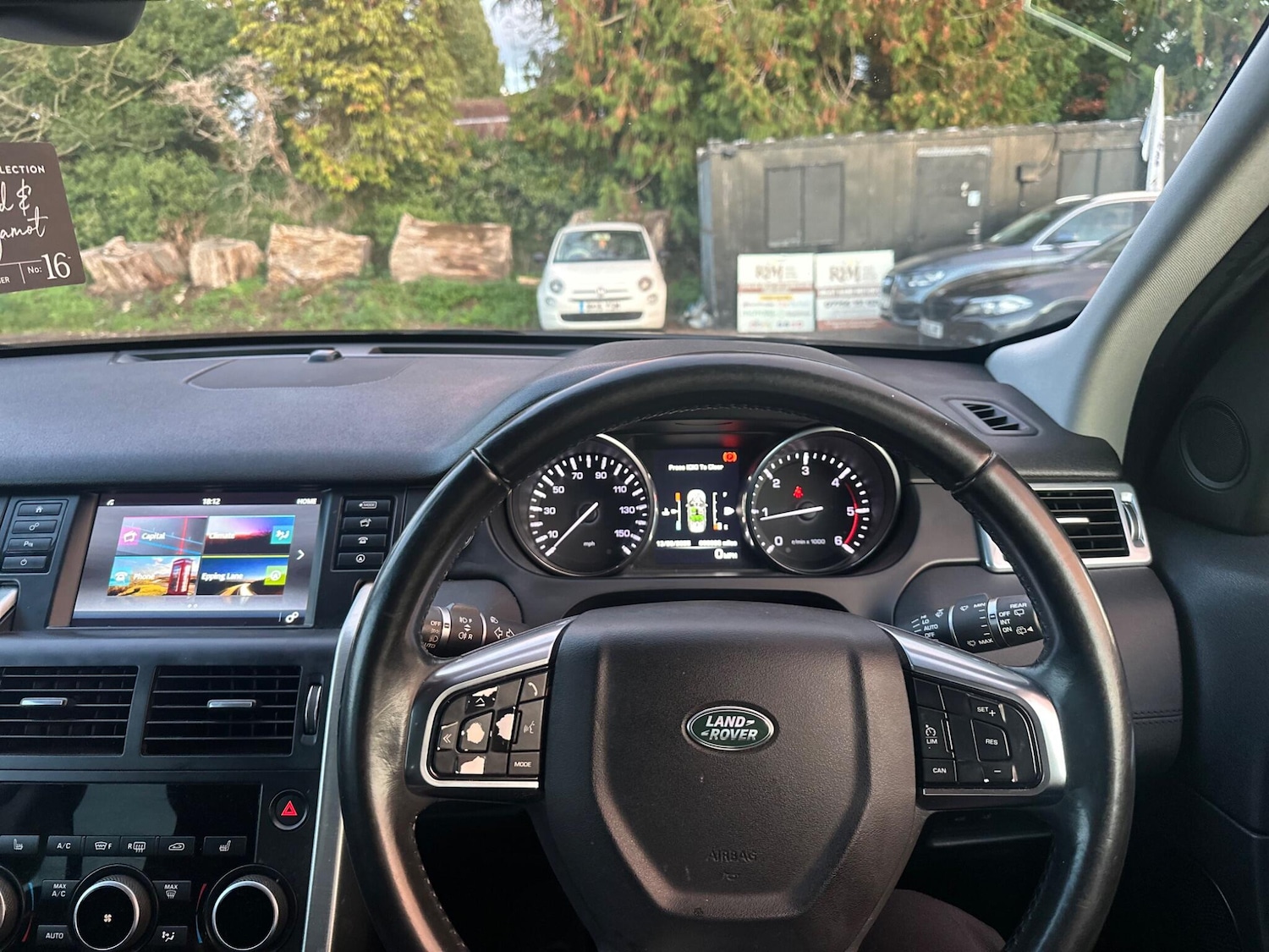 Used Land Rover Discovery Sport 2015 for sale - 76987895: Photo 8