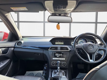 Used Mercedes-Benz C Class 2015 for sale - 78546115: Photo