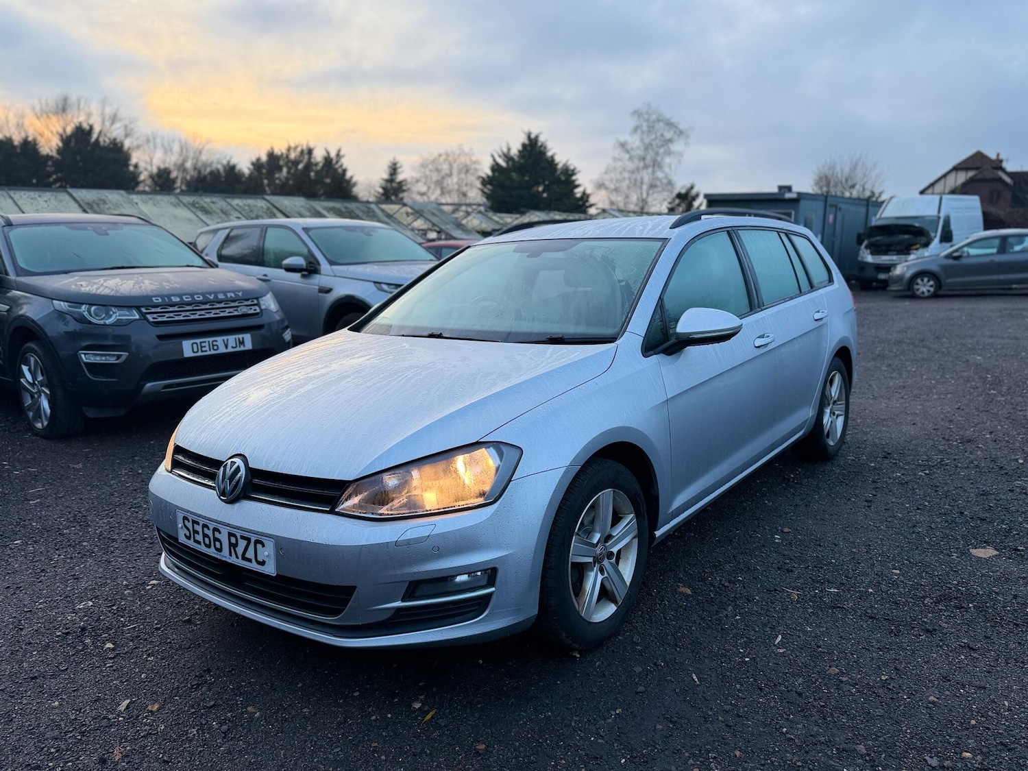 Used Volkswagen Golf 2017 for sale - 77029949: Photo 18