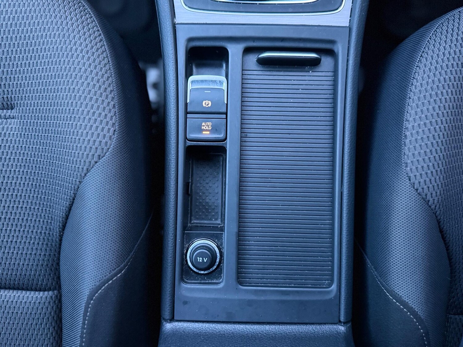 Used Volkswagen Golf 2017 for sale - 77029949: Photo 38