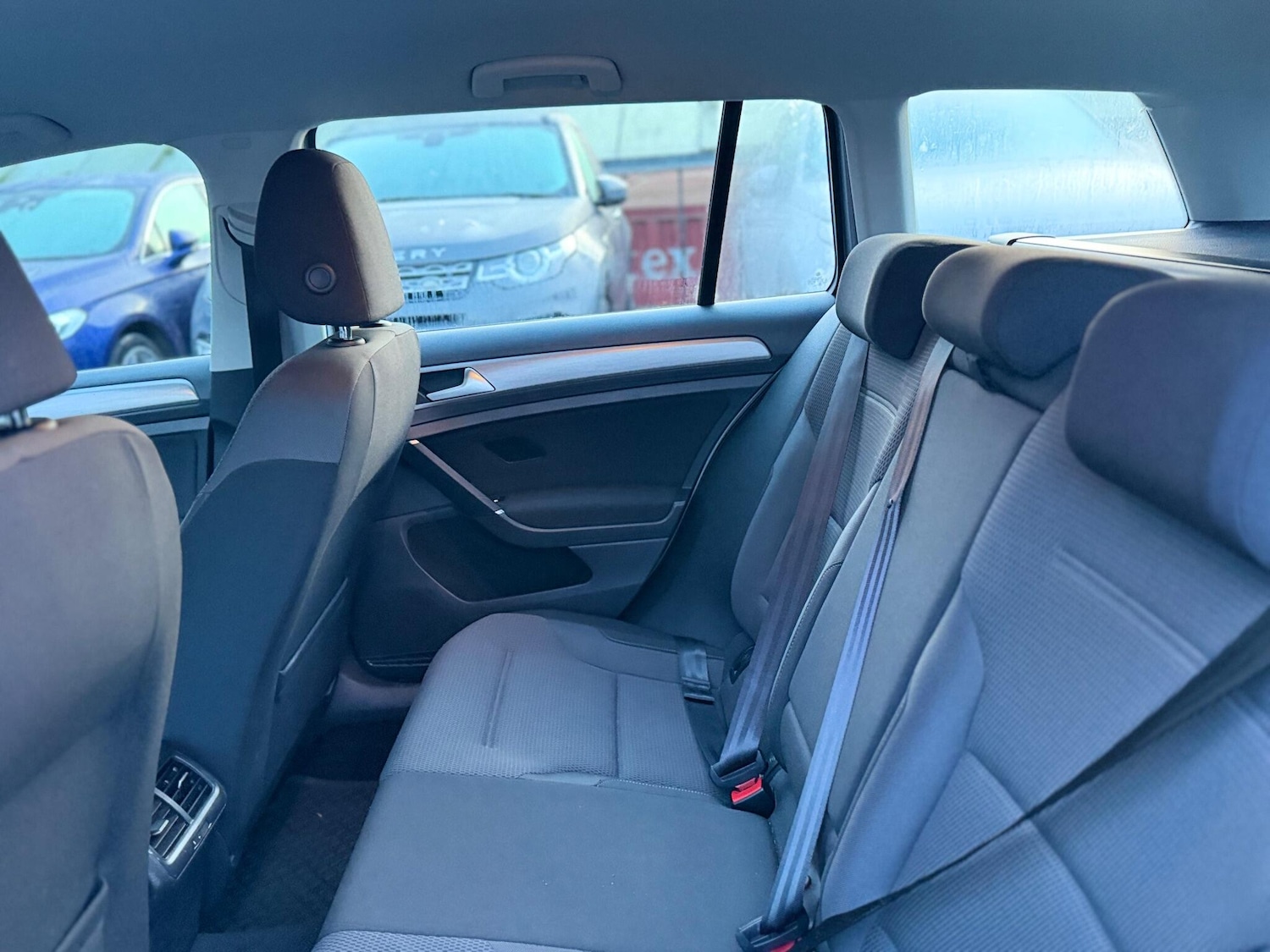 Used Volkswagen Golf 2017 for sale - 77029949: Photo 44