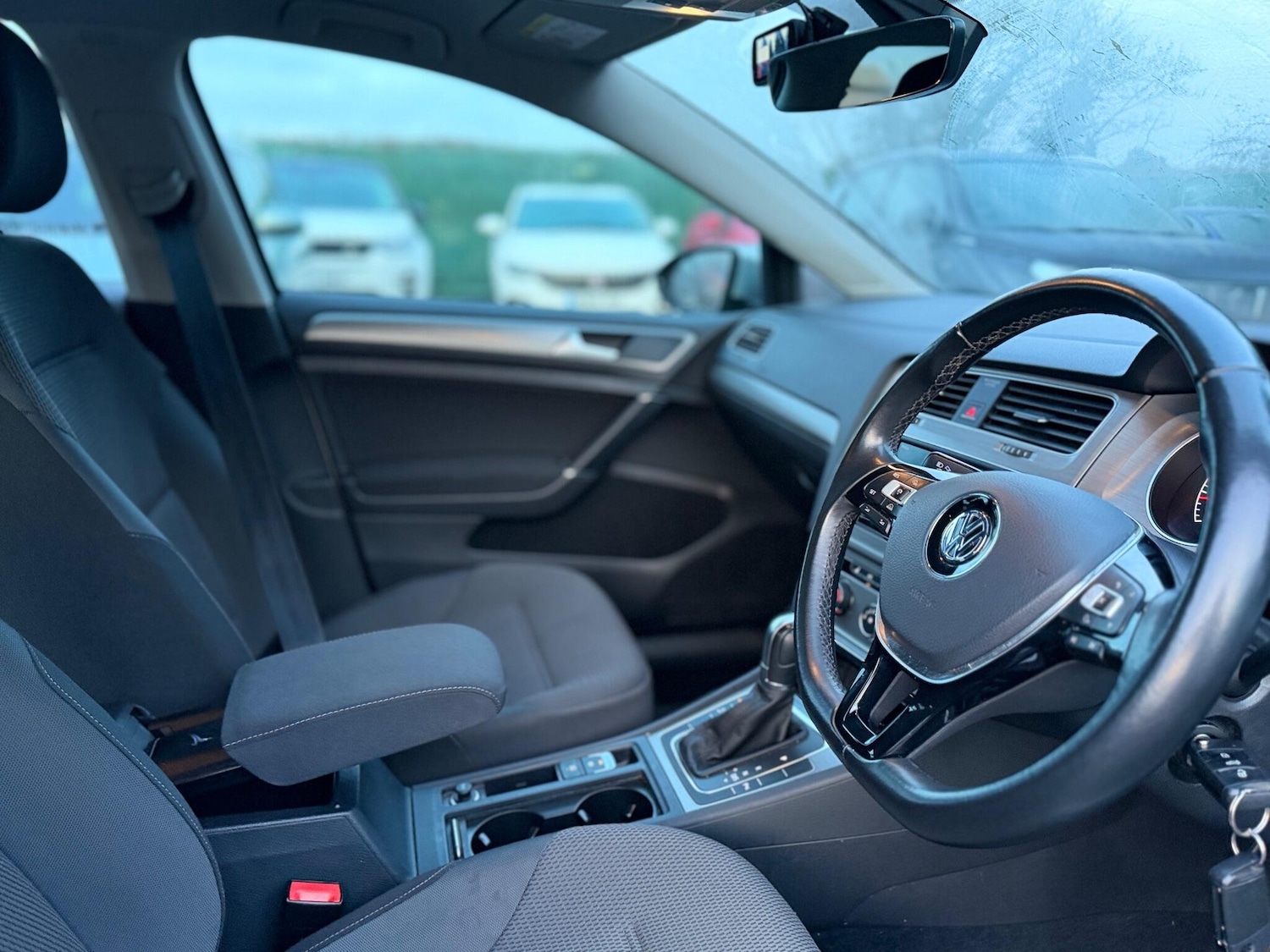 Used Volkswagen Golf 2017 for sale - 77029949: Photo 6