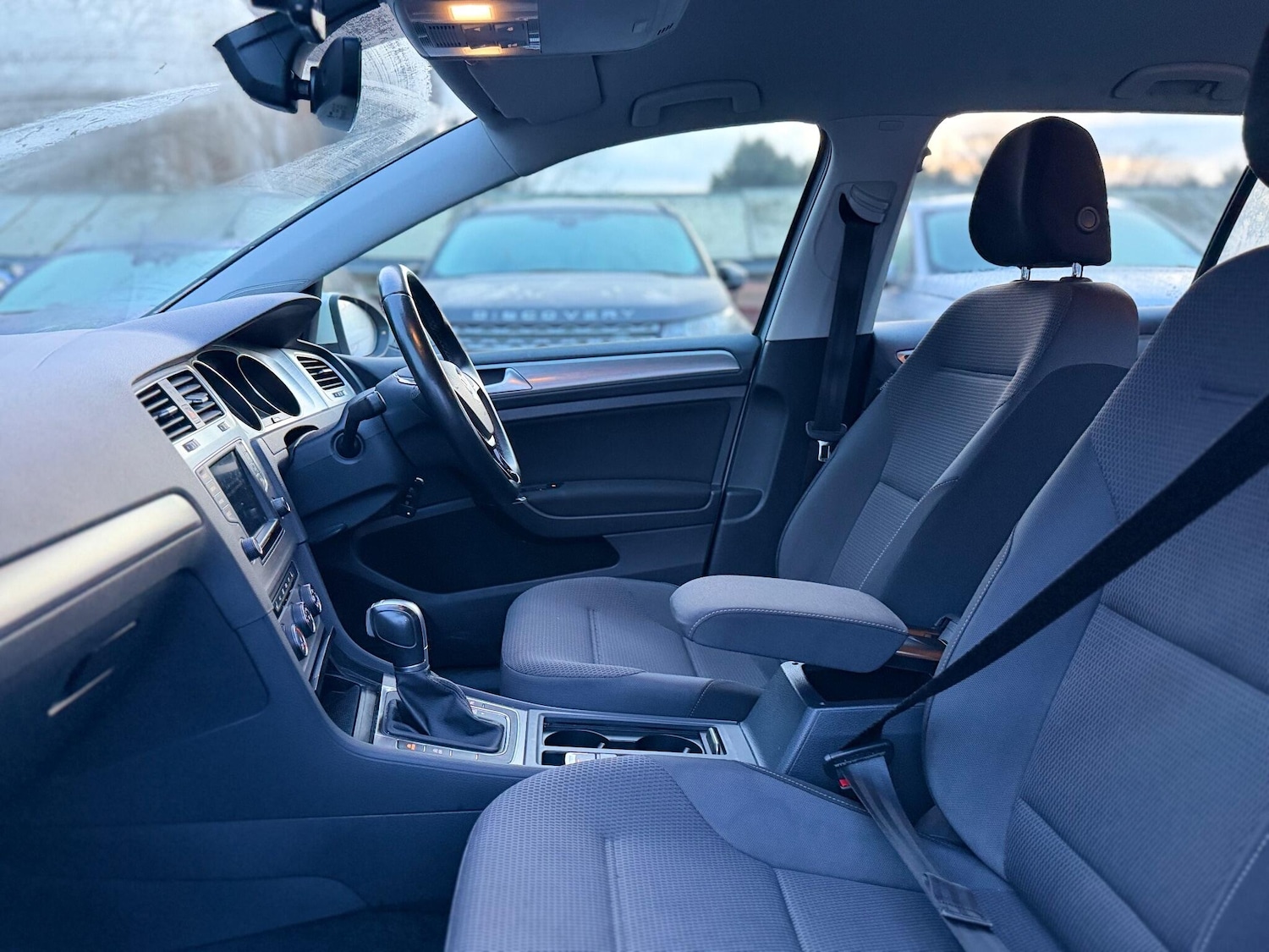 Used Volkswagen Golf 2017 for sale - 77029949: Photo 7