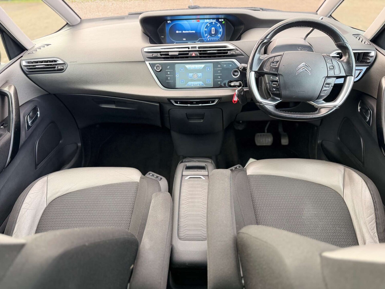 Used Citroen Grand C4 Picasso 2016 for sale - 78140425: Photo 29