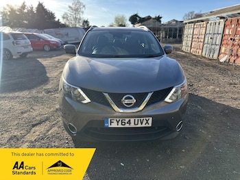 Used Nissan Qashqai 2014 for sale - 74285184: Photo