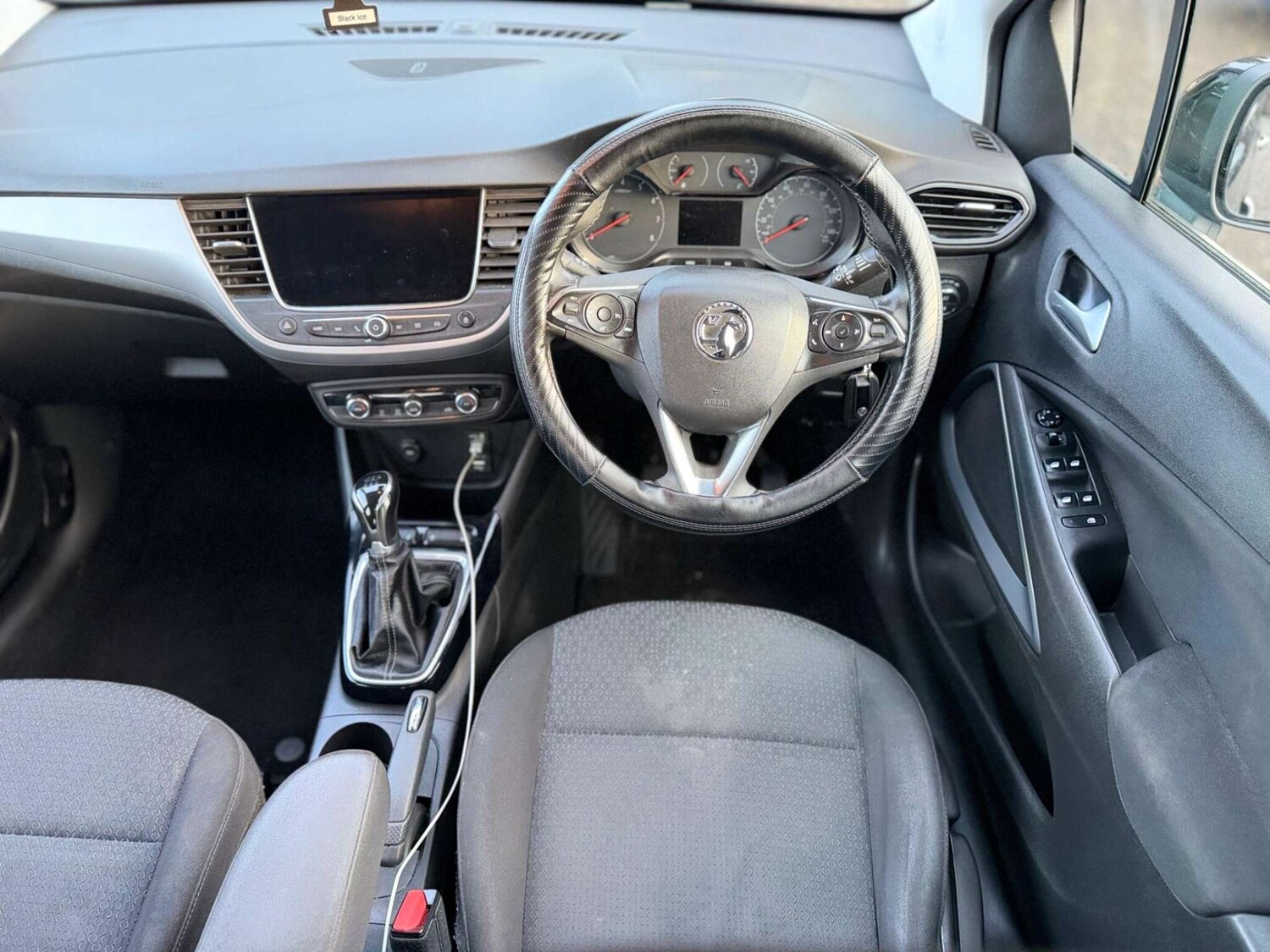 Used Vauxhall Crossland X 2017 for sale - 77946167: Photo 28