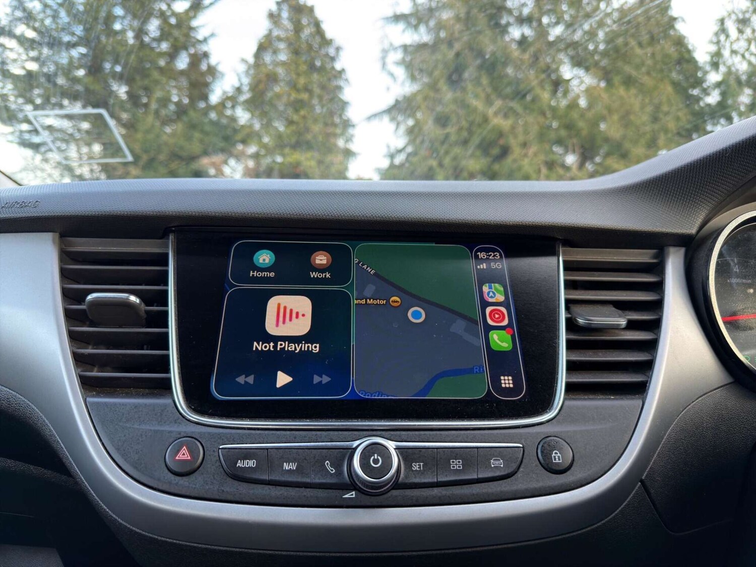 Used Vauxhall Crossland X 2017 for sale - 77946167: Photo 40