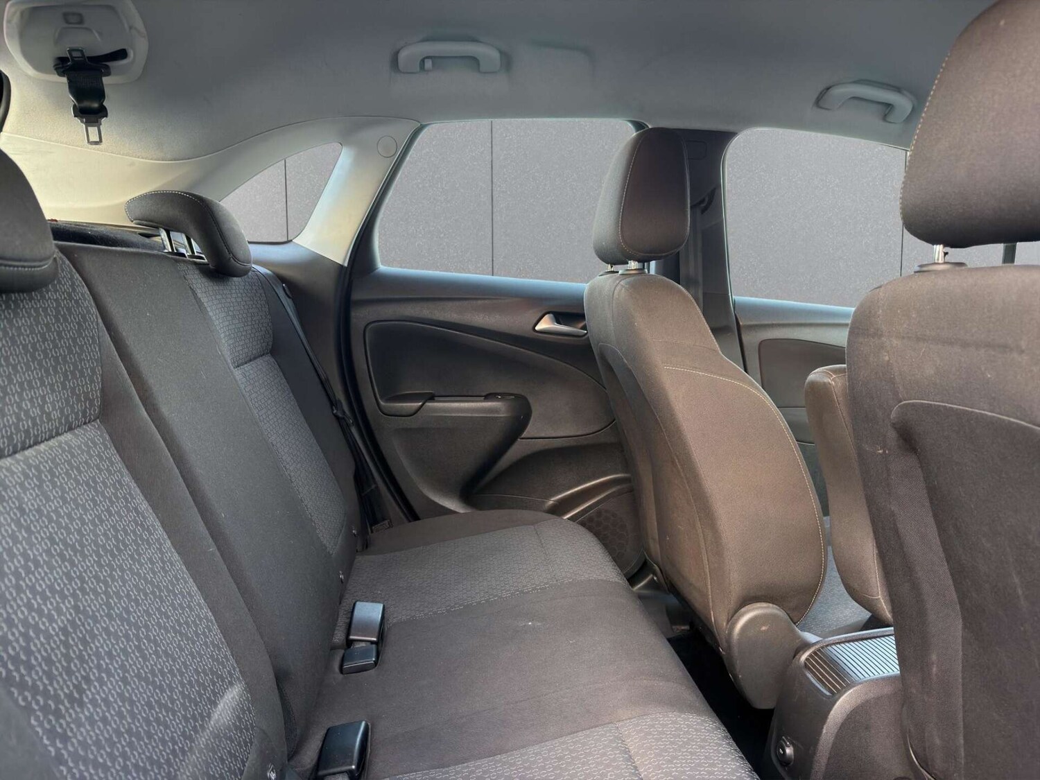 Used Vauxhall Crossland X 2017 for sale - 77946167: Photo 7