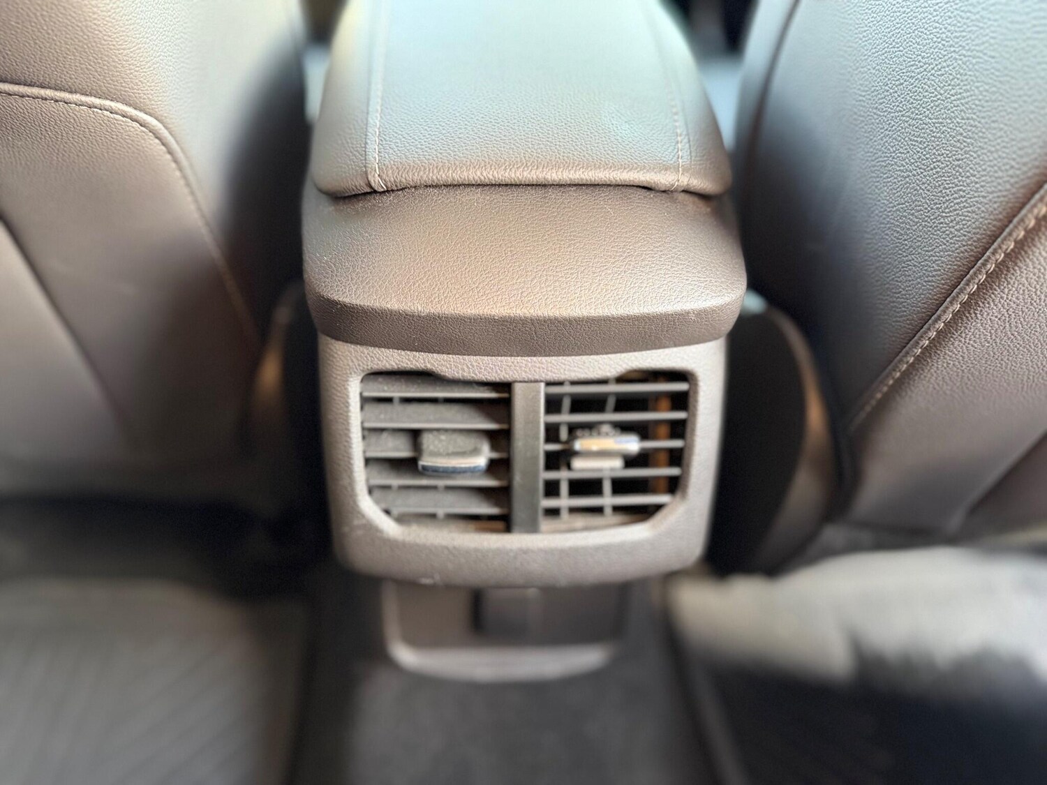 Used Ford Mondeo 2018 for sale - 76620510: Photo 47