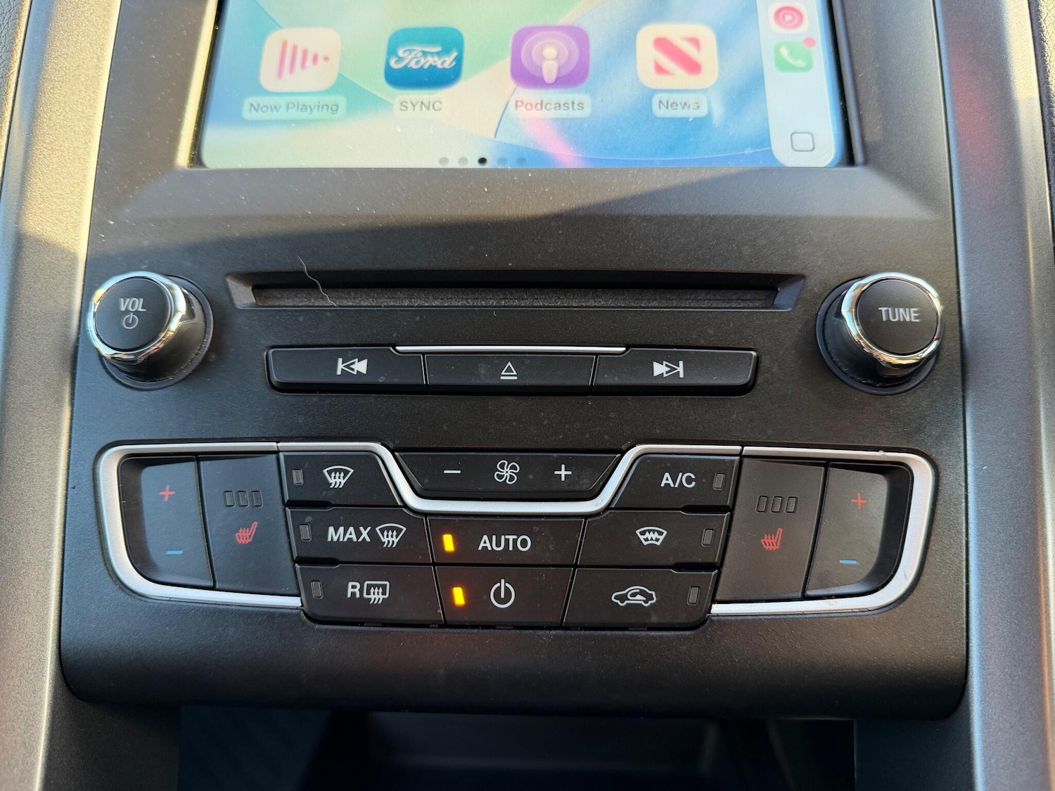 Used Ford Mondeo 2018 for sale - 76620510: Photo 58