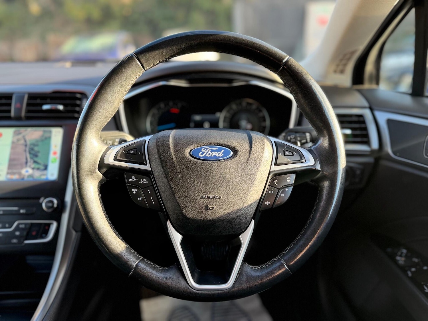 Used Ford Mondeo 2018 for sale - 76620510: Photo 75