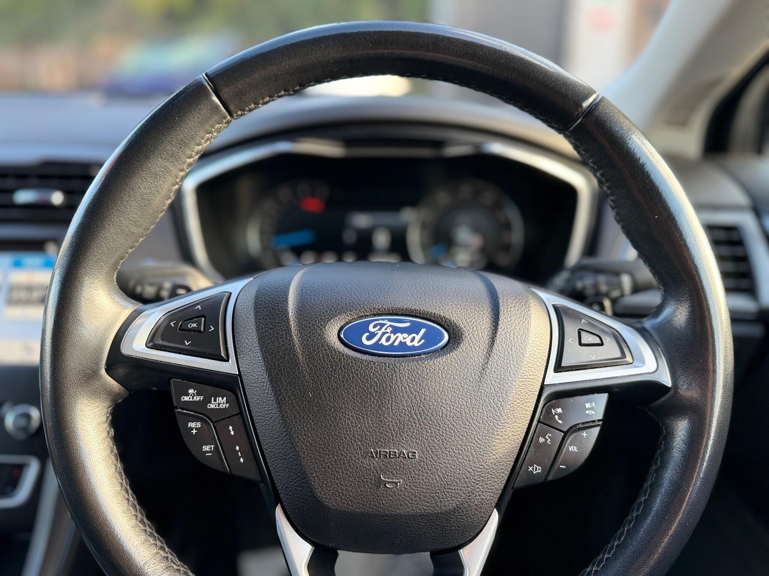 Used Ford Mondeo 2018 for sale - 76620510: Photo 79