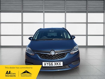 Used Vauxhall Zafira Tourer 2016 for sale - 78352429: Photo