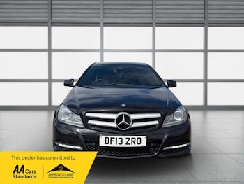 Used Mercedes-Benz C Class 2013 for sale - 78793811: Photo