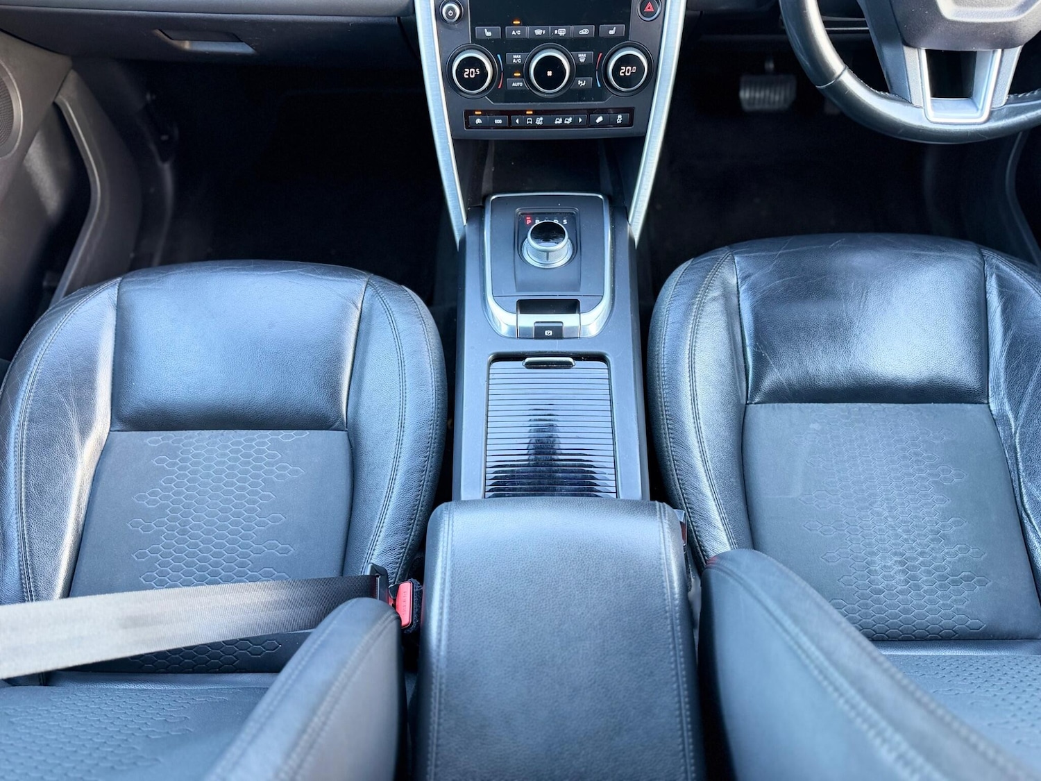 Used Land Rover Discovery Sport 2015 for sale - 77637603: Photo 23