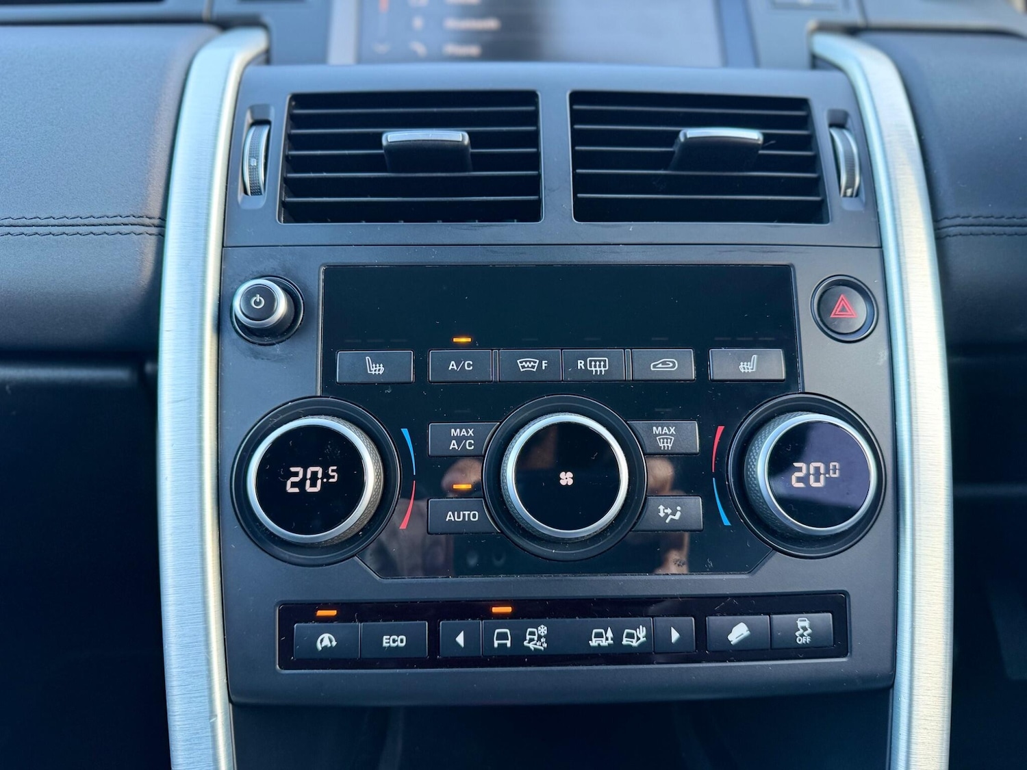 Used Land Rover Discovery Sport 2015 for sale - 77637603: Photo 42